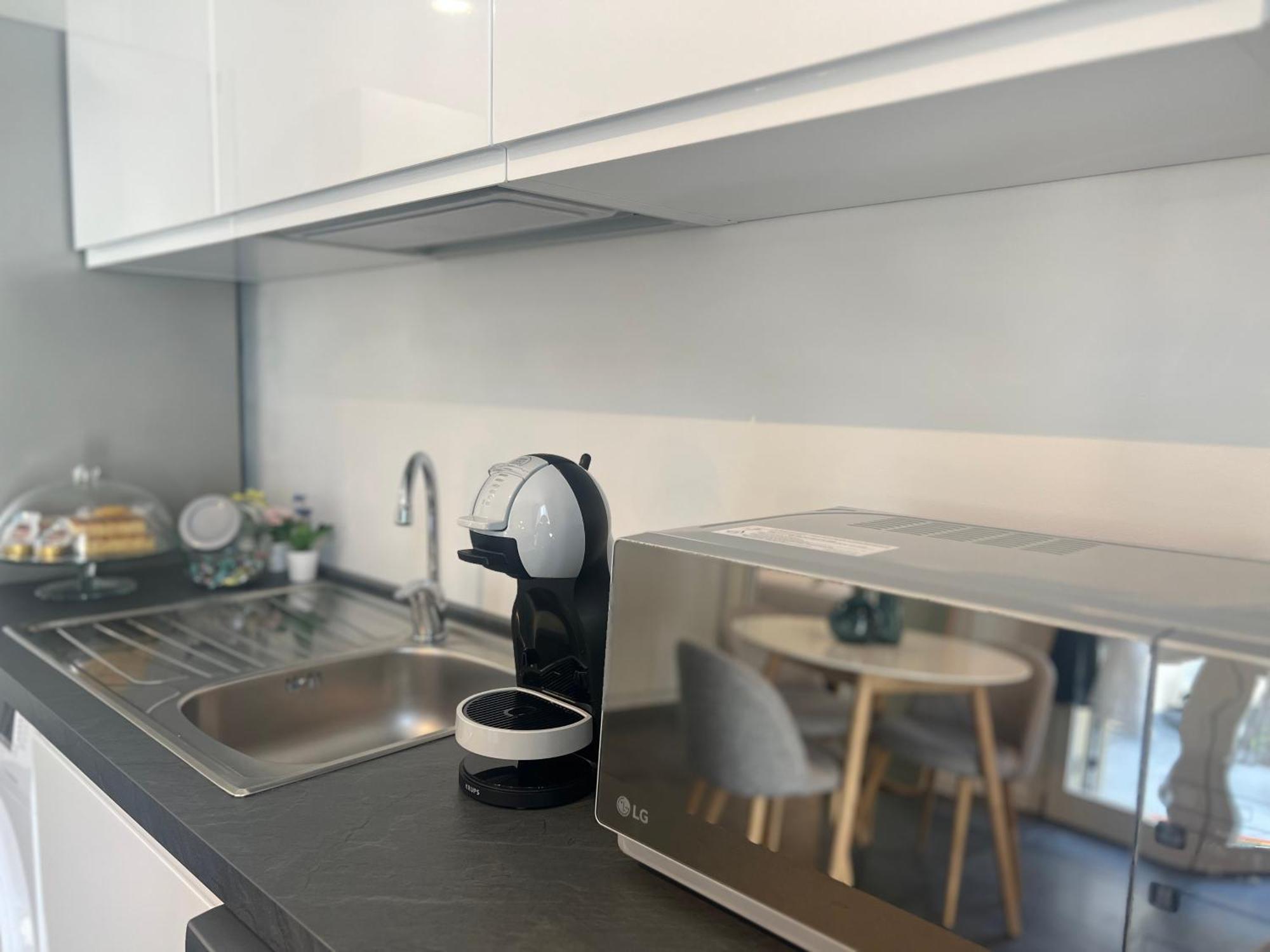 Ferienwohnung Regina Milano In Melegnano - Wifi, Breakfast Box And Terrace Exterior foto